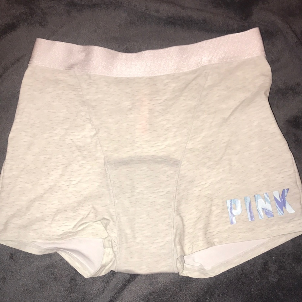 Light gray Victoria Secret shortie/boy shorts boxer. Size medium. Brand new.